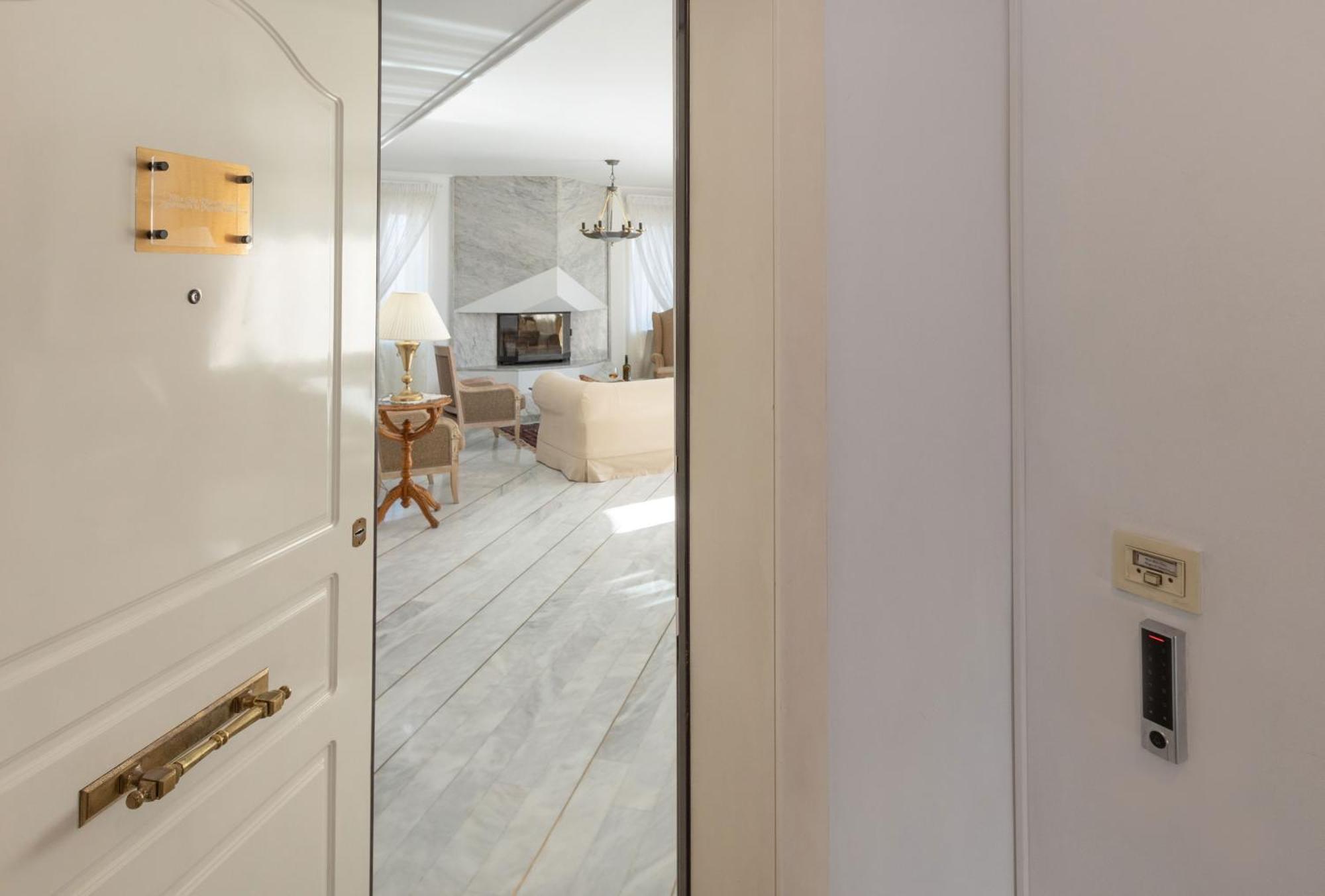 Nice Sea View Elegant Apartment Athene Buitenkant foto